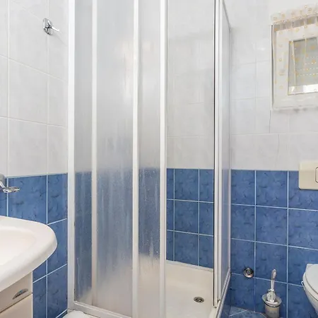 Totic Apartman Njivice