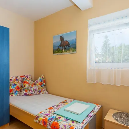 Apartment Totic *